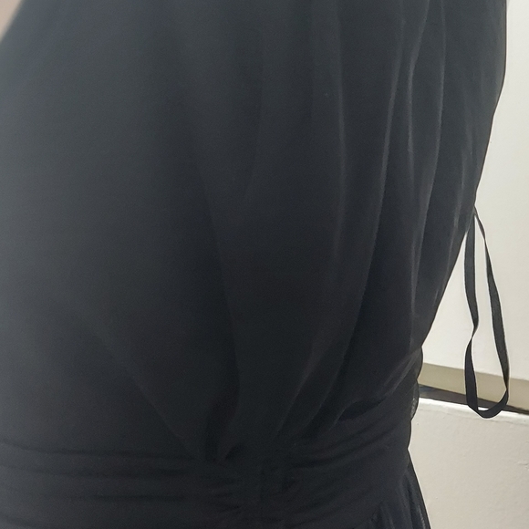 Beautiful Black dress - Picture 4 of 8